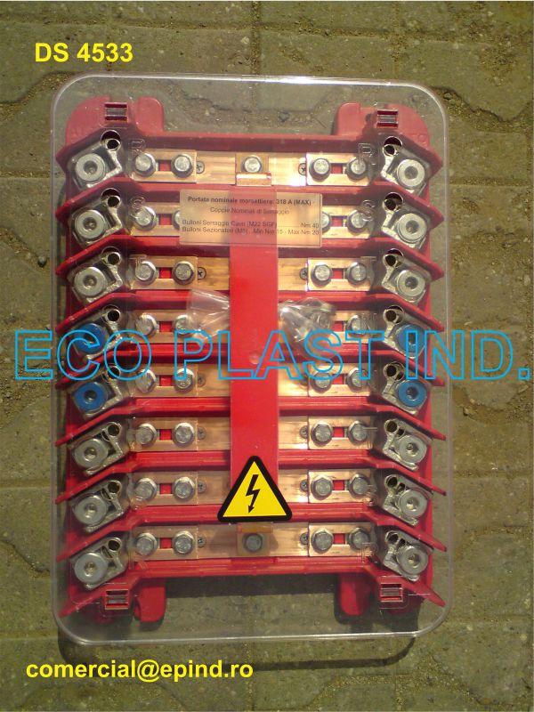 Clema cu 4 cai de sectionare si derivatie pentru cabluri de joasa tensiune de cupru de pana la 95 mmp si de aluminiu de pana la 150 mmp. 286021 DS 4533 RO