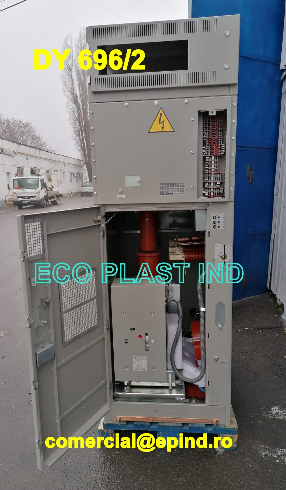 Celula statie linie, medie tensiune MT, 24 kV, 1600 A, izolata in aer, fara intrerupator vid, translatie verticala, montaj cu spatele la perete 161931 DY 696 DY 696_2